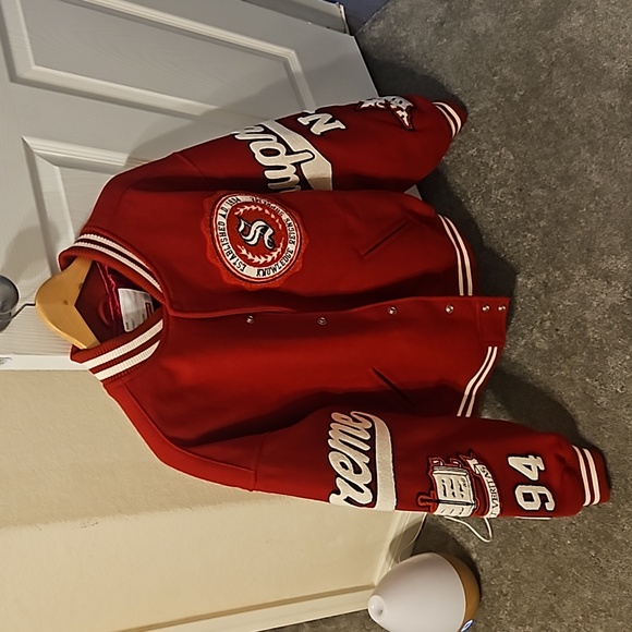 SUPREME RED VARSITY JACKET - Picture 1 of 8